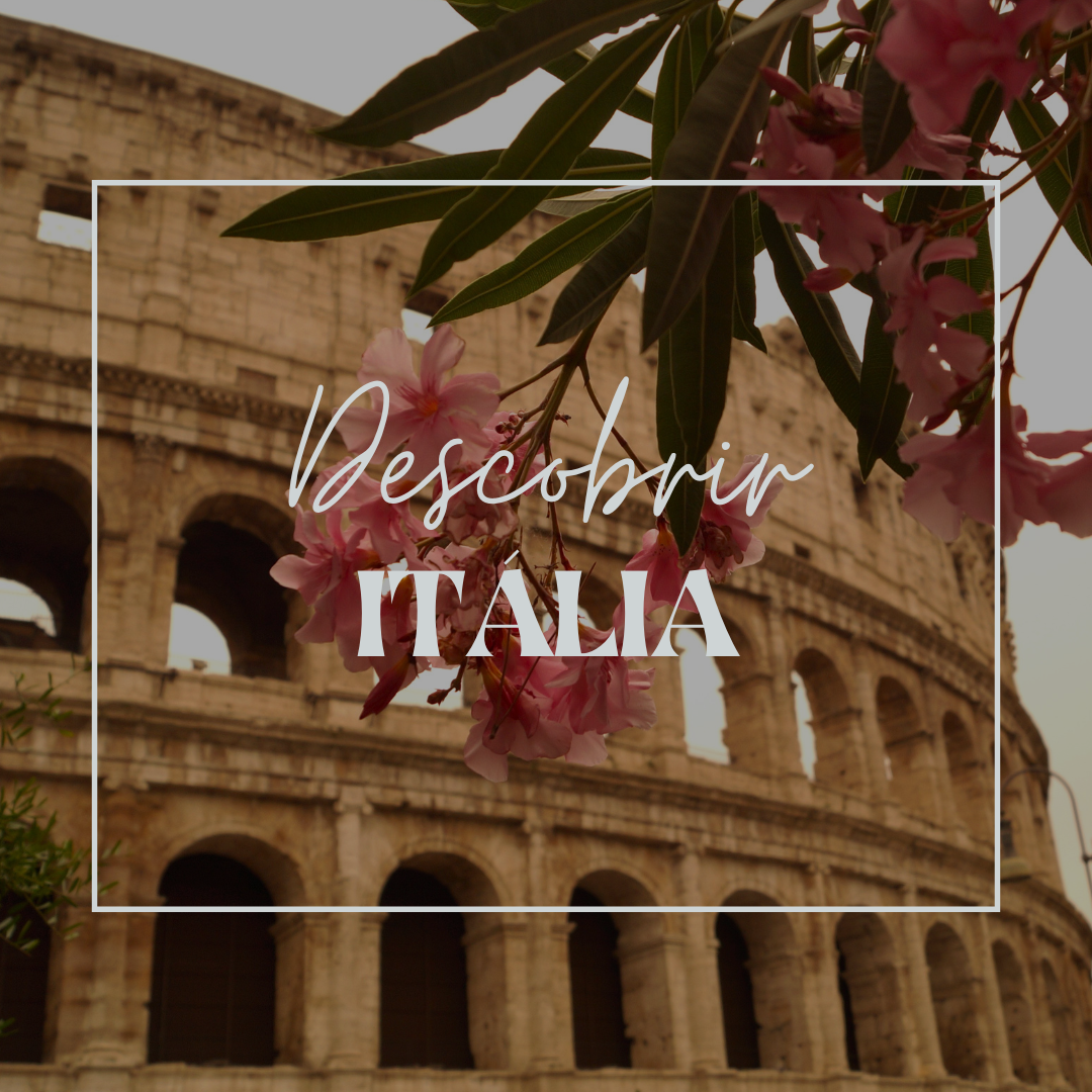 Widok Koloseum w Rzymie z kwiatami na pierwszym planie, z napisem 'Odkryj Włochy'.